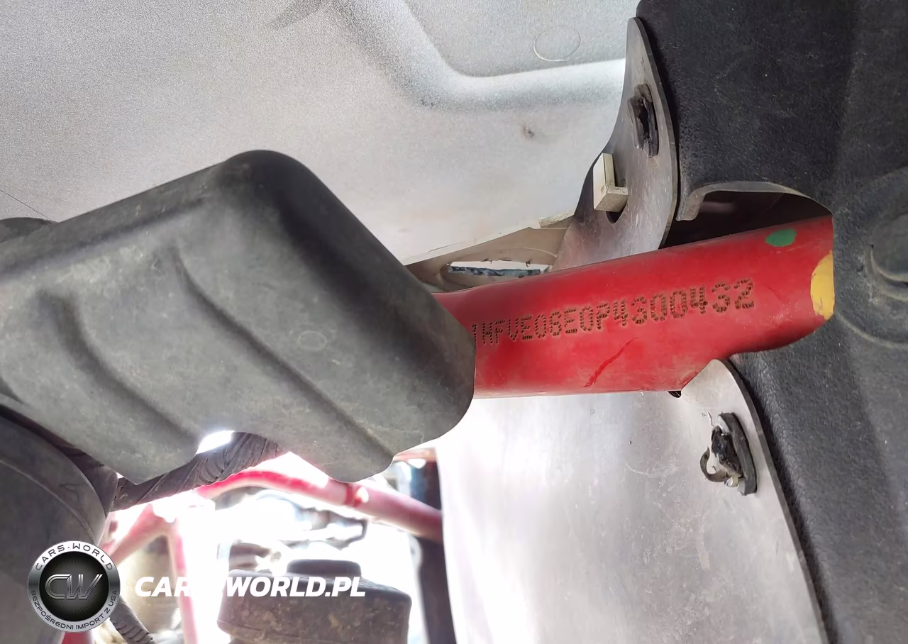 2023 Honda Sxs1000 S4X VIN:1HFVE06E0P4300432 - 10