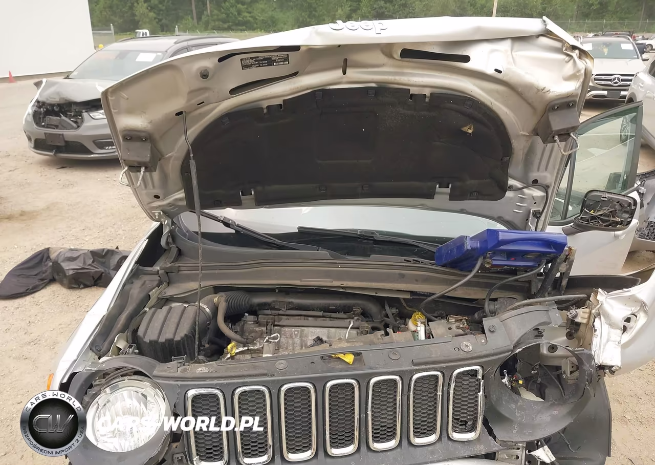 2015 Jeep Renegade Latitude VIN:ZACCJBBT0FPB92763 - 10