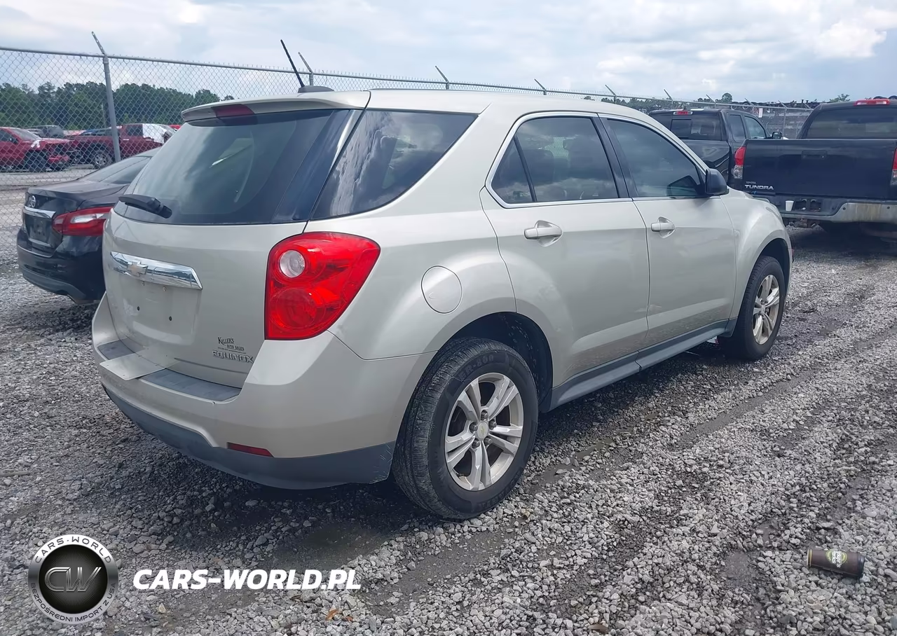 2015 Chevrolet Equinox Ls VIN:2GNALAEK4F6370872 - 4