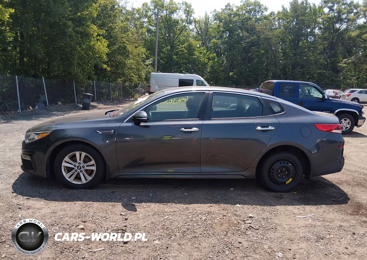 2020 Kia Optima Lx VIN:5XXGT4L32LG409557 - 14