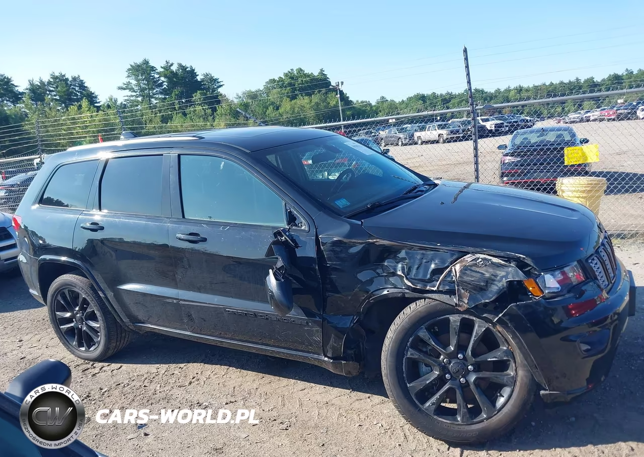 2021 Jeep Grand Cherokee Laredo X 4X4 VIN:1C4RJFAG6MC701777 - 13