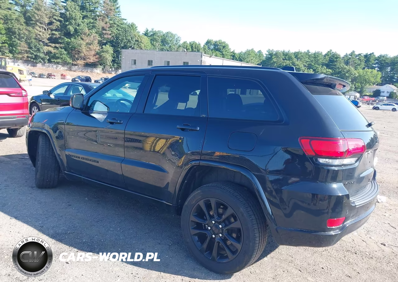 2021 Jeep Grand Cherokee Laredo X 4X4 VIN:1C4RJFAG6MC701777 - 14
