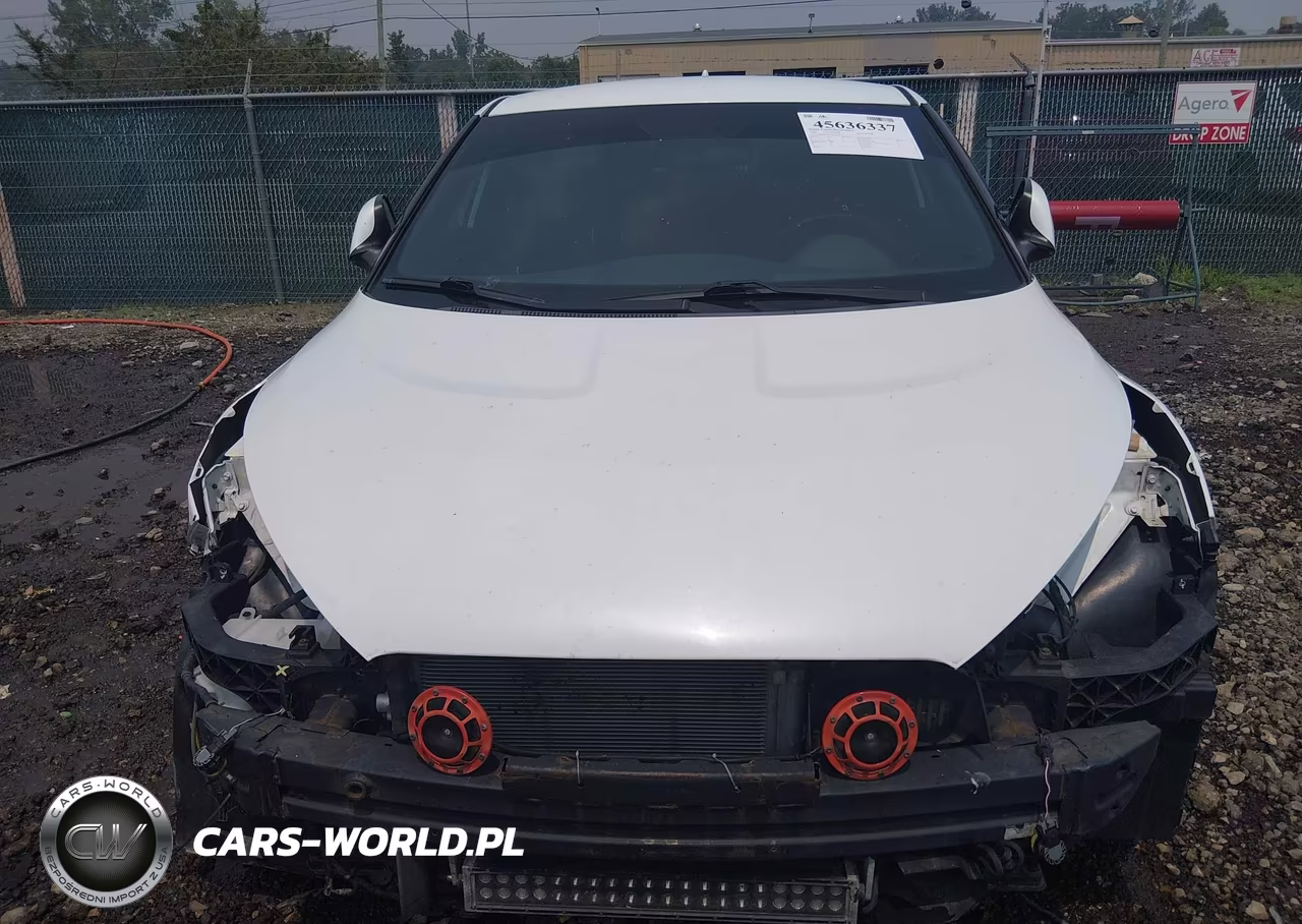 2016 Hyundai Veloster Turbo R-Spec VIN:KMHTC6AE5GU279557 - 13