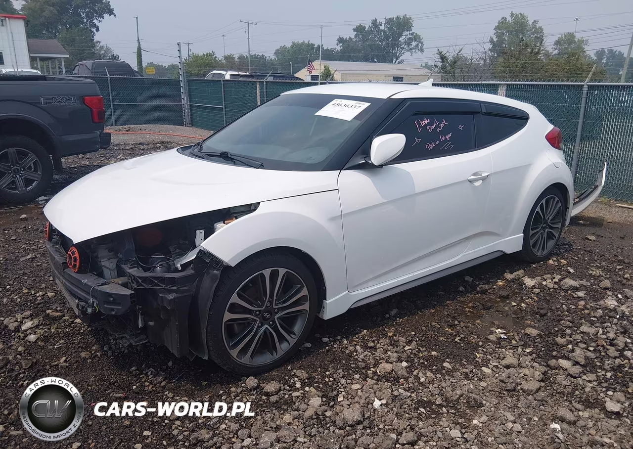 2016 Hyundai Veloster Turbo R-Spec VIN:KMHTC6AE5GU279557 - 2