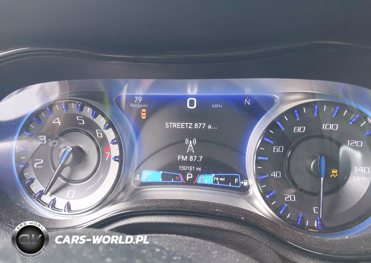 2019 Chrysler 300 VIN:2C3CCABGXKH516129 - 7