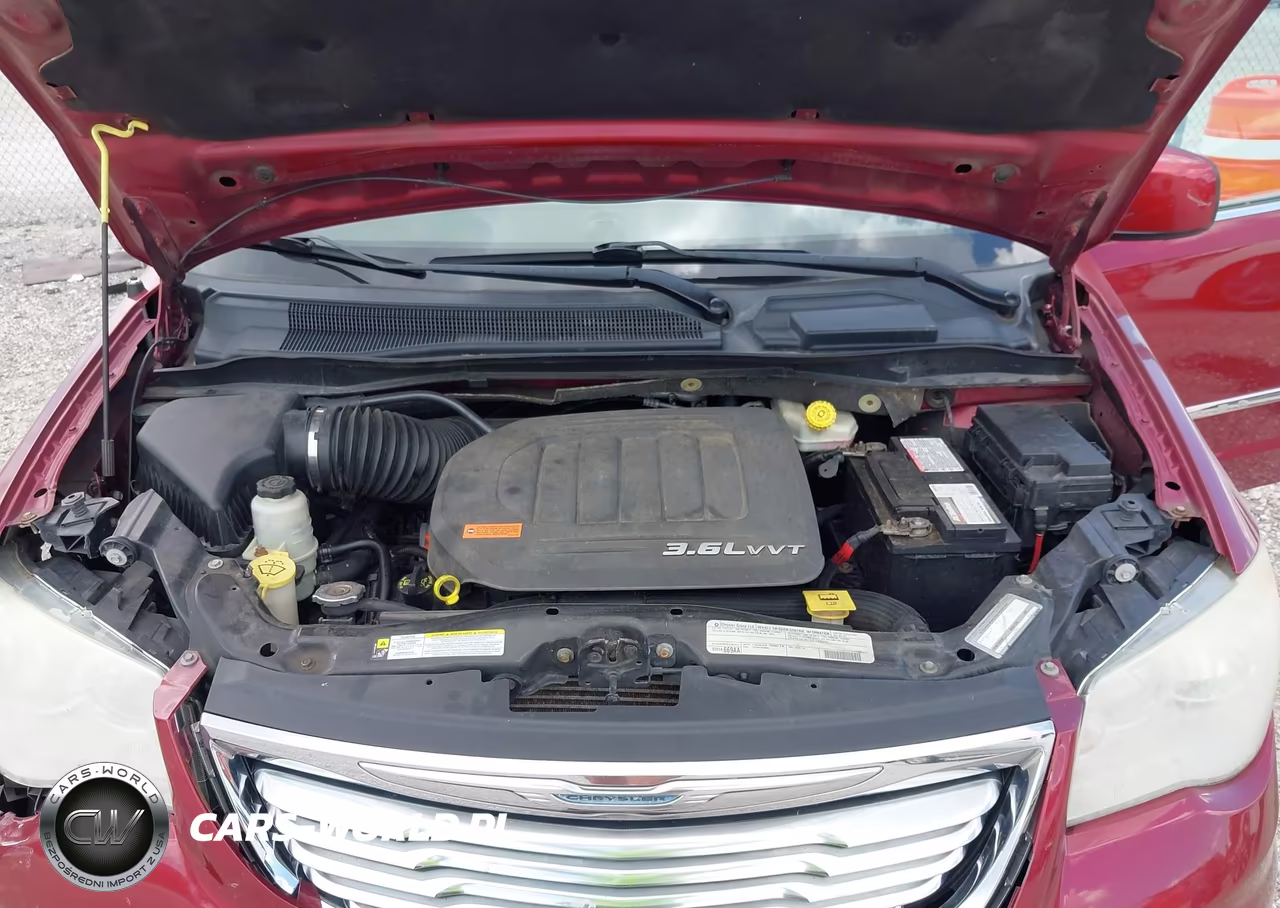 2012 Chrysler Town & Country Touring VIN:2C4RC1BG1CR175284 - 10