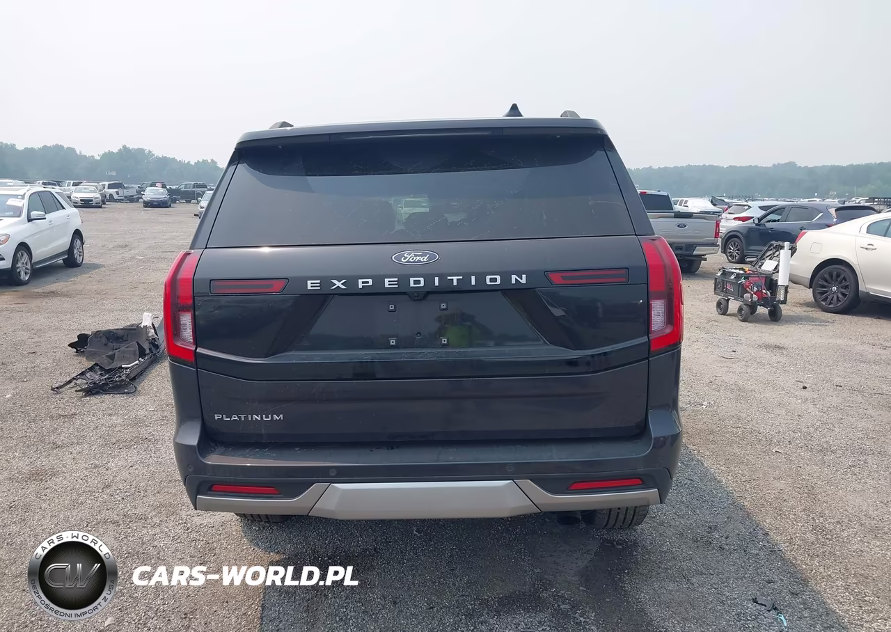 2025 Ford Expedition Platinum VIN:1FMJU1MG1SEA51594 - 17