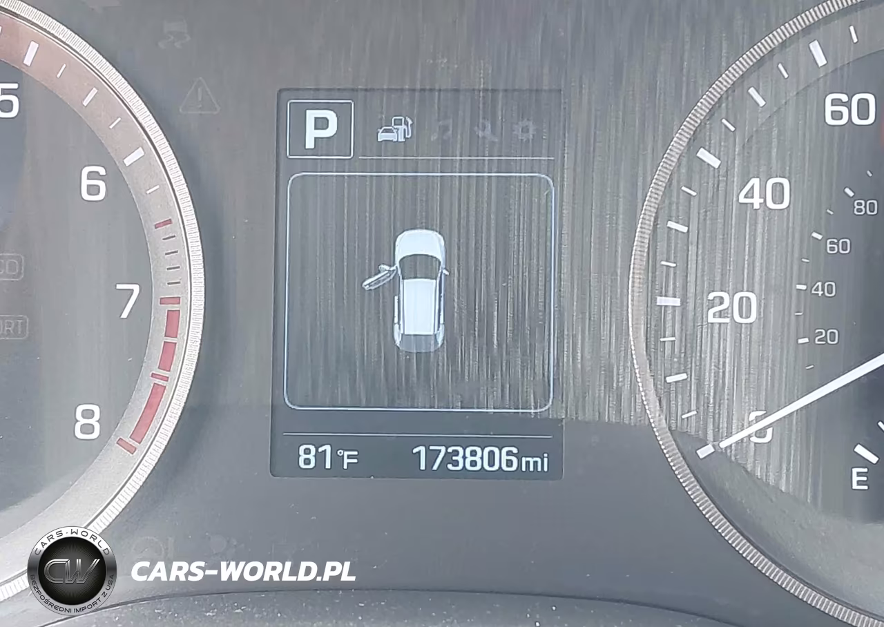 2016 Hyundai Tucson Sport VIN:KM8J33A2XGU176758 - 15