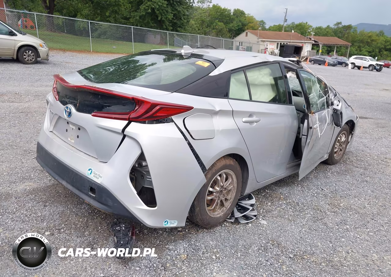 2017 Toyota Prius Prime Premium VIN:JTDKARFP3H3049993 - 4