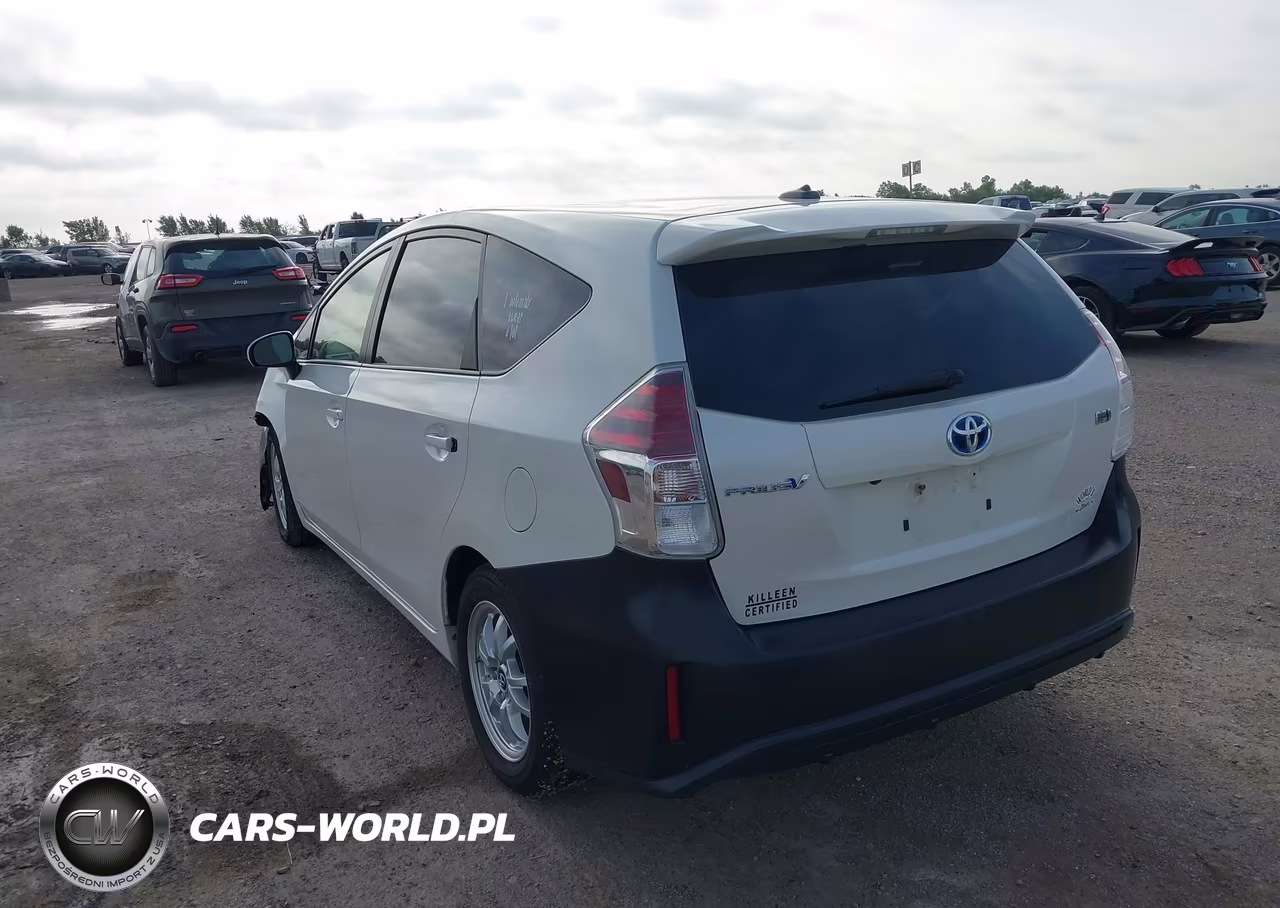 2016 Toyota Prius V Three VIN:JTDZN3EU5GJ055392 - 3