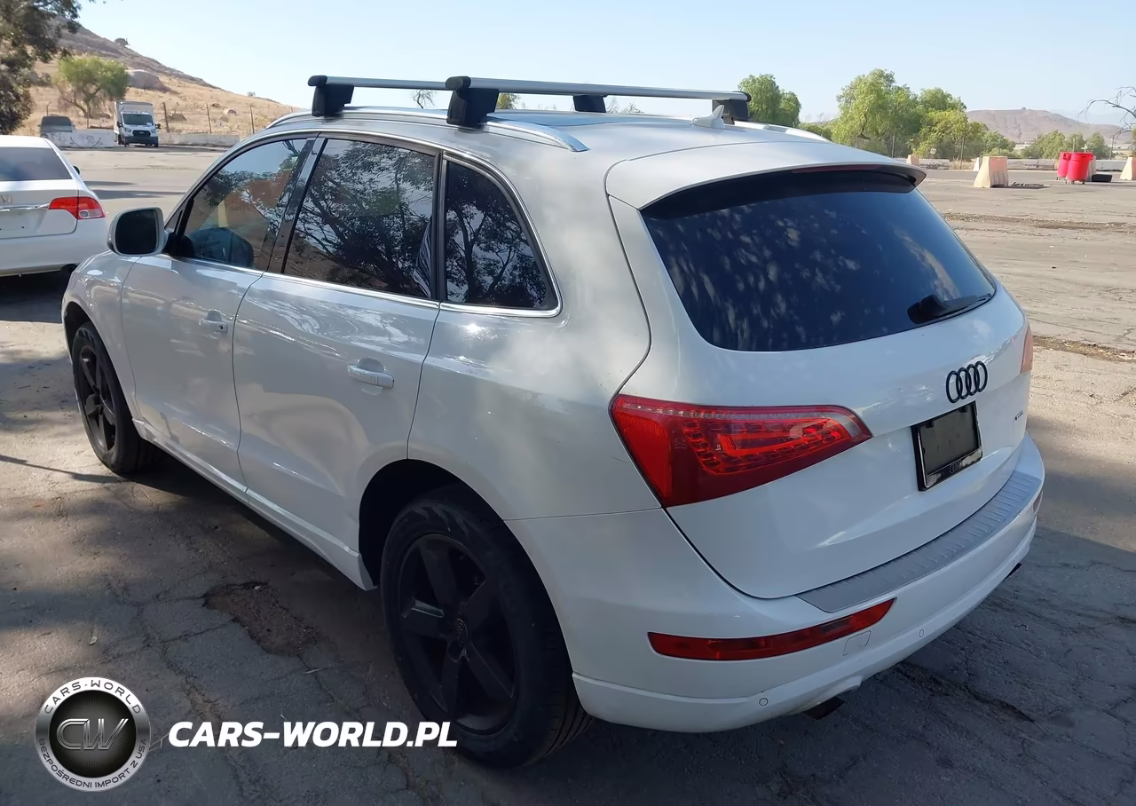 2011 Audi Q5 2.0T Premium VIN:WA1LFAFP7BA103994 - 3