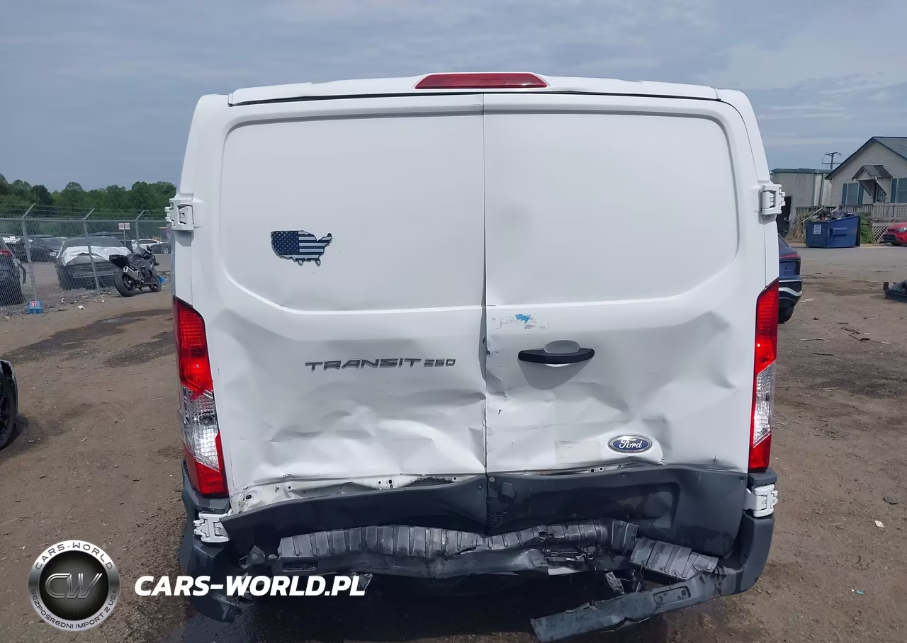 2017 Ford Transit-250 VIN:1FTYR1ZM3HKA96064 - 6