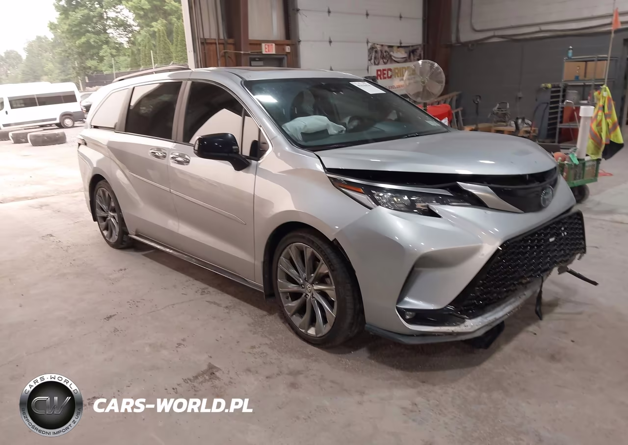 2022 Toyota Sienna Xse – zdjęcie 1 z 16