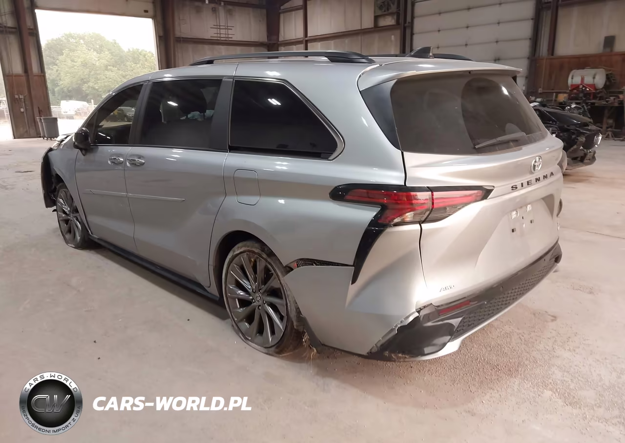 2022 Toyota Sienna Xse VIN:5TDDSKFC9NS065779 - 3