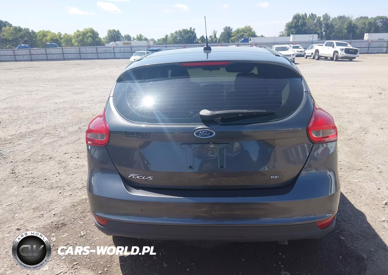 2017 Ford Focus Se VIN:1FADP3K2XHL282712 - 17