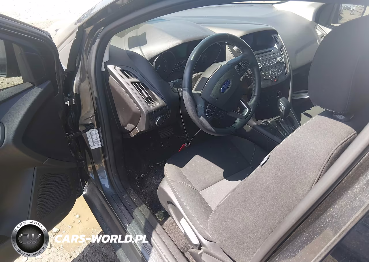 2017 Ford Focus Se VIN:1FADP3K2XHL282712 - 19