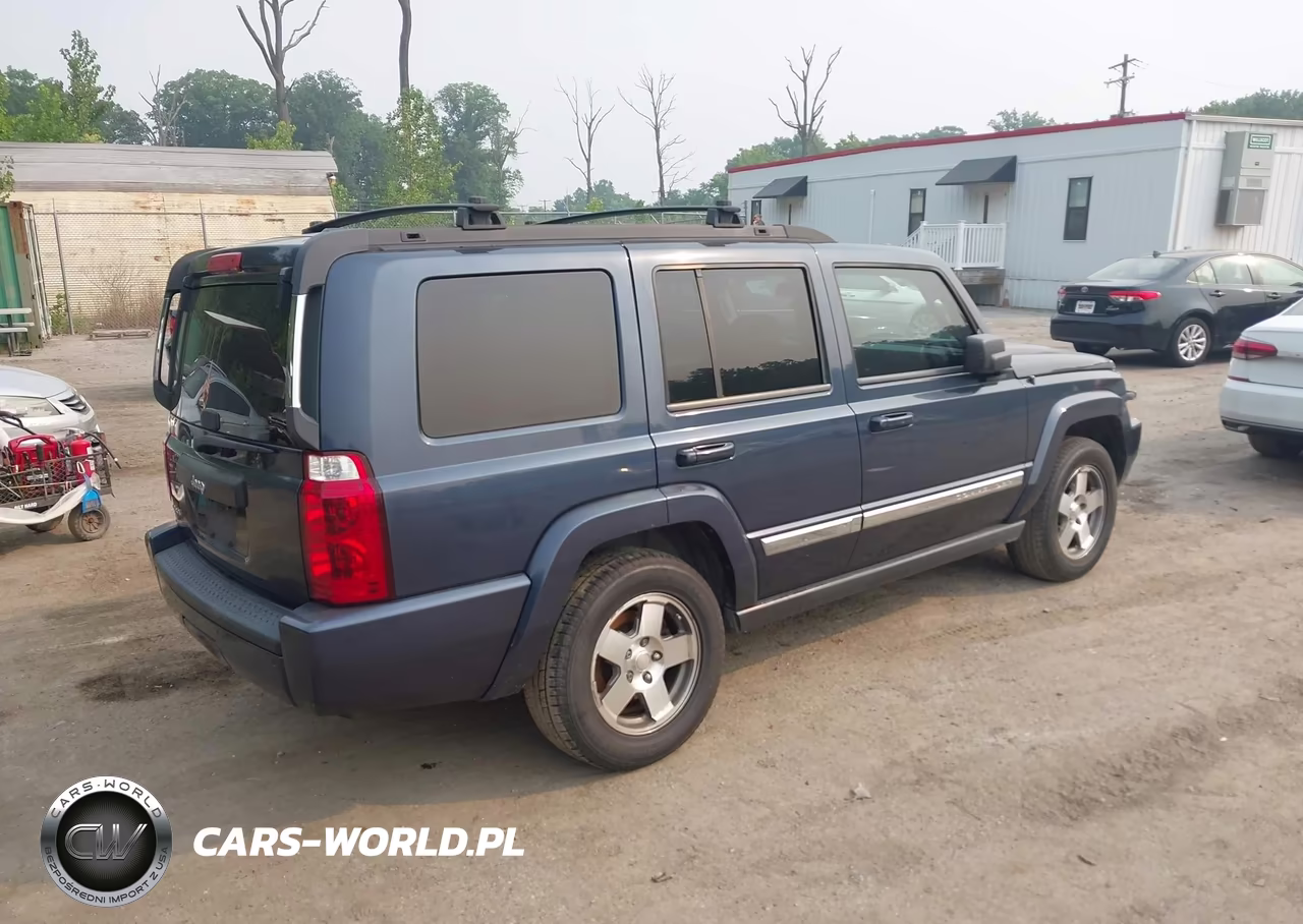 2010 Jeep Commander Sport VIN:1J4RG4GK3AC128194 - 4