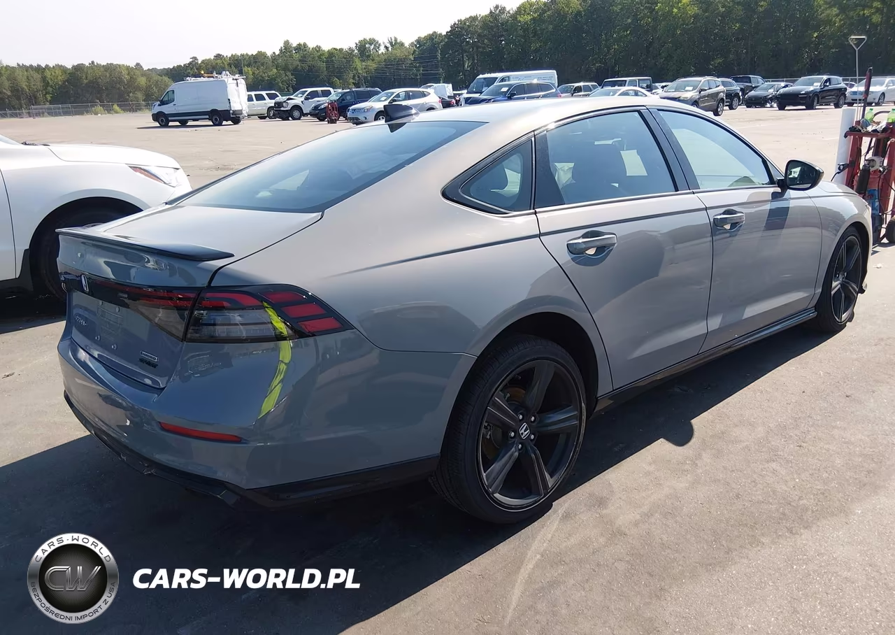 2025 Honda Accord Hybrid Sport-L VIN:1HGCY2F70SA072076 - 4