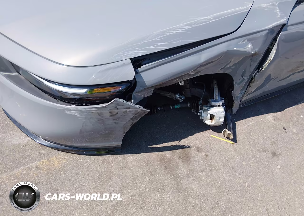 2025 Honda Accord Hybrid Sport-L VIN:1HGCY2F70SA072076 - 6