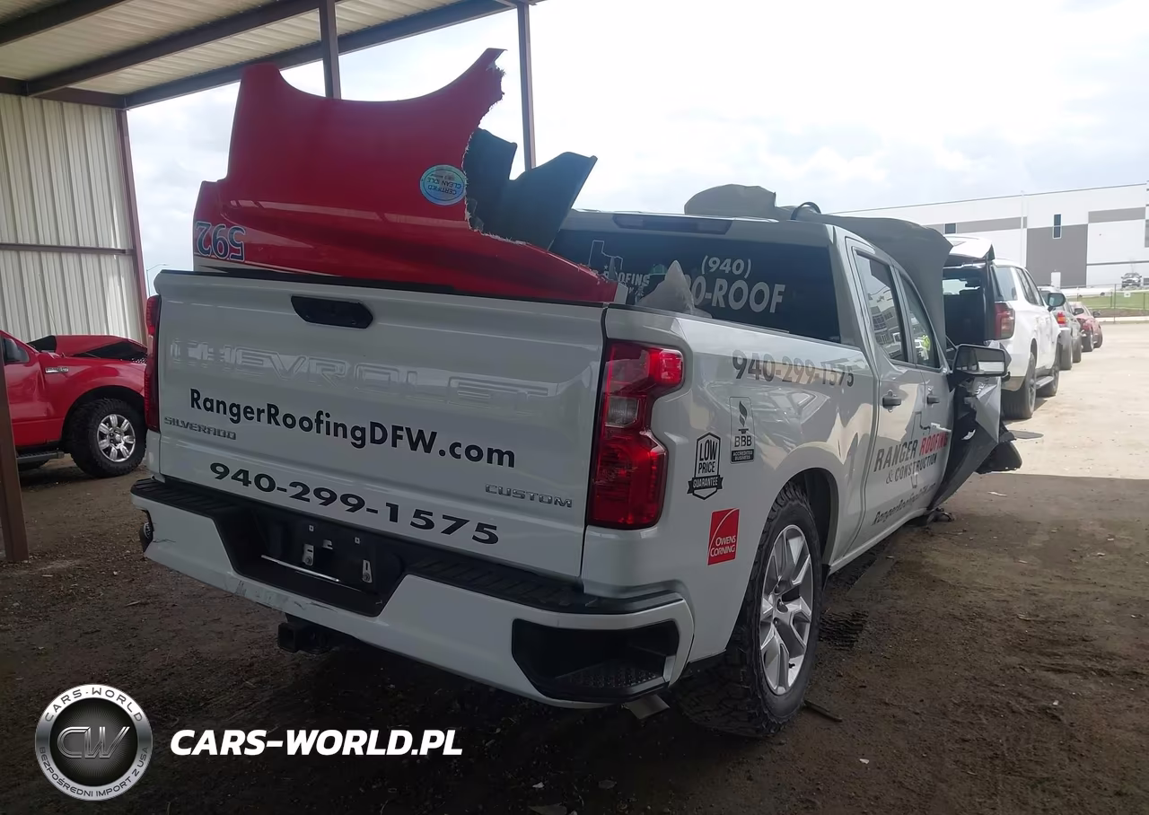 2022 Chevrolet Silverado 1500 2Wd Short Bed Custom VIN:3GCPABEK5NG597375 - 4