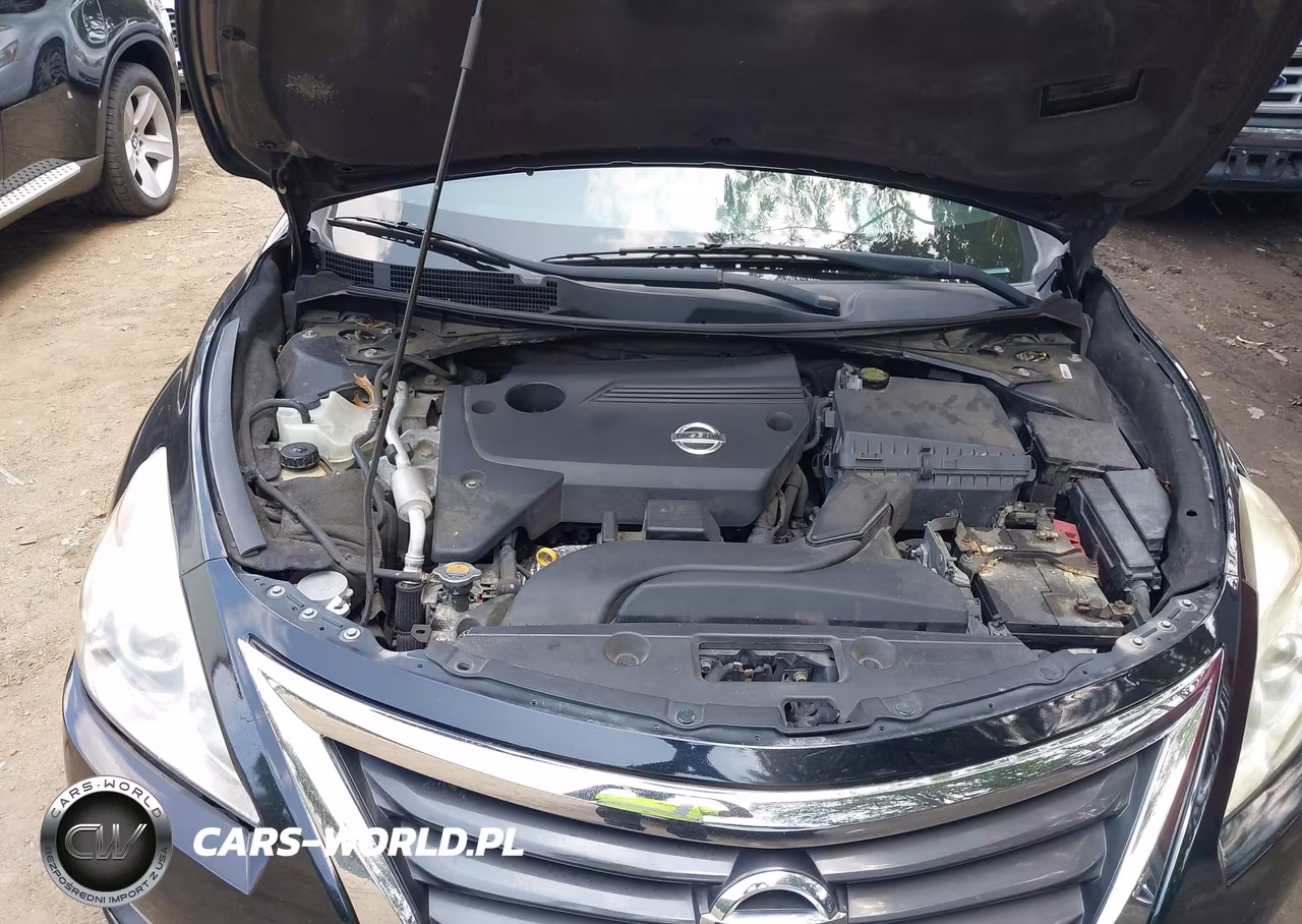 2015 Nissan Altima 2.5 S VIN:1N4AL3AP9FN886331 - 10