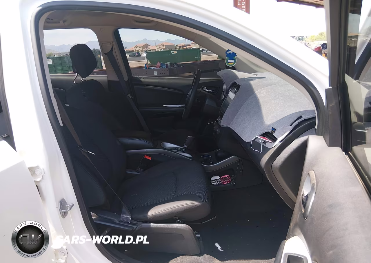 2018 Dodge Journey Sxt VIN:3C4PDCBG5JT475923 - 5