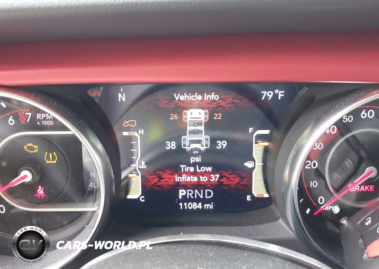 2021 Jeep Wrangler Unlimited Rubicon 4X4 VIN:1C4JJXFG5MW790316 - 7