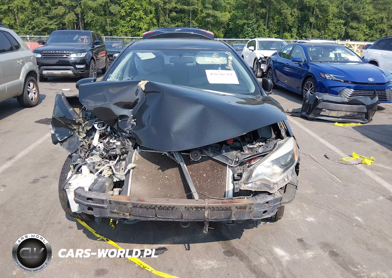 2015 Toyota Corolla Le VIN:2T1BURHE8FC243992 - 13
