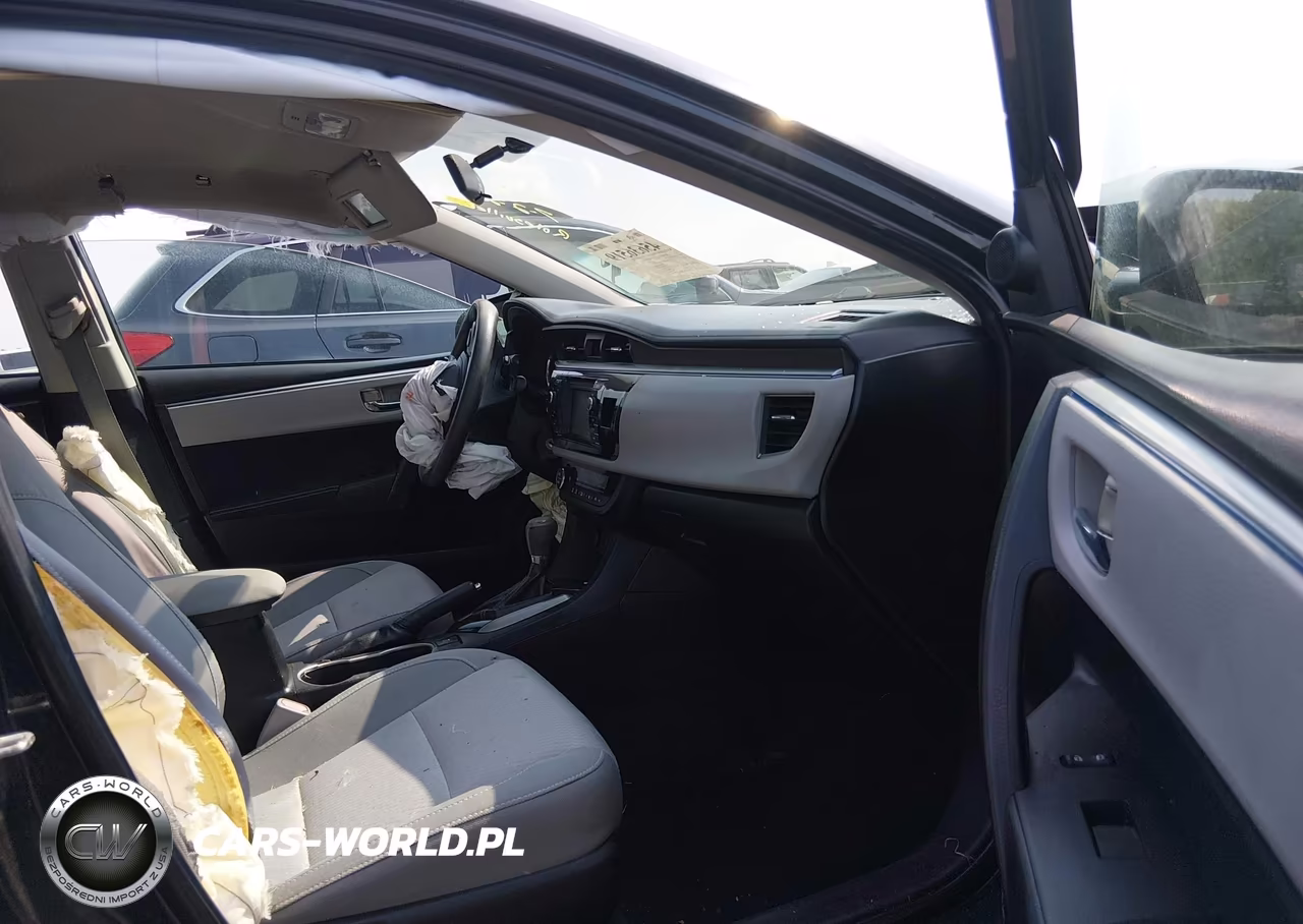 2015 Toyota Corolla Le VIN:2T1BURHE8FC243992 - 5
