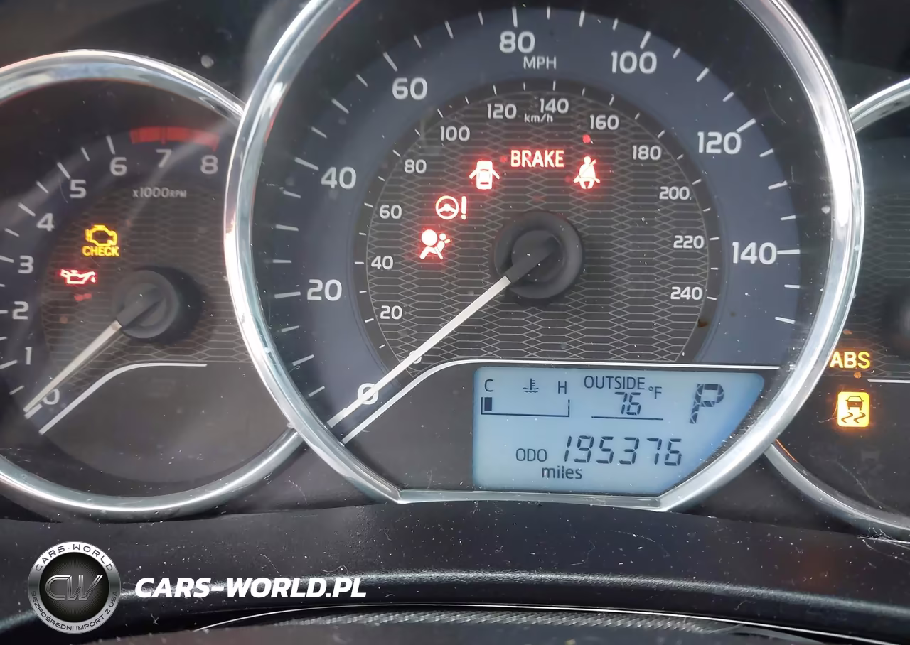 2015 Toyota Corolla Le VIN:2T1BURHE8FC243992 - 7