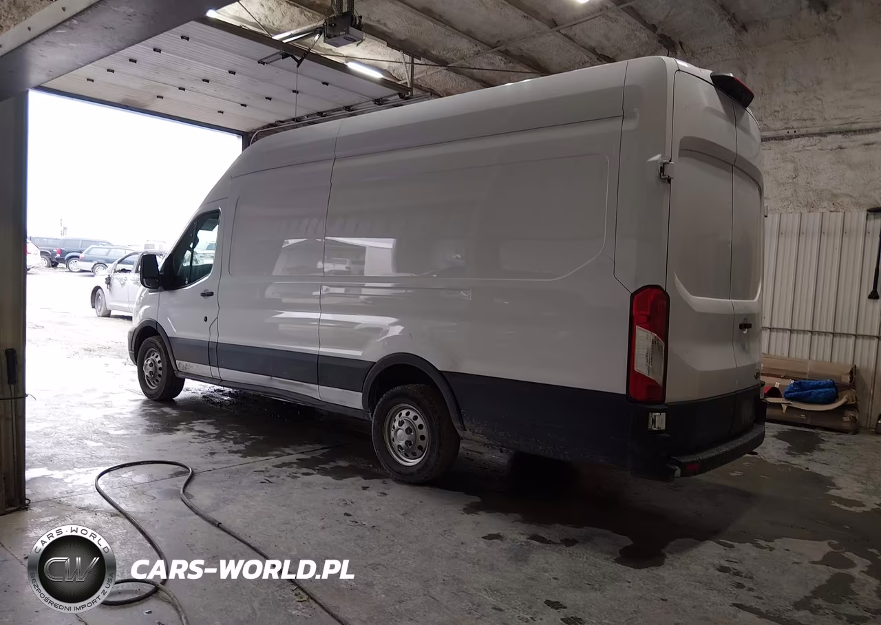 2022 Ford Transit-250 Cargo Van VIN:1FTBR3U86NKA63910 - 3