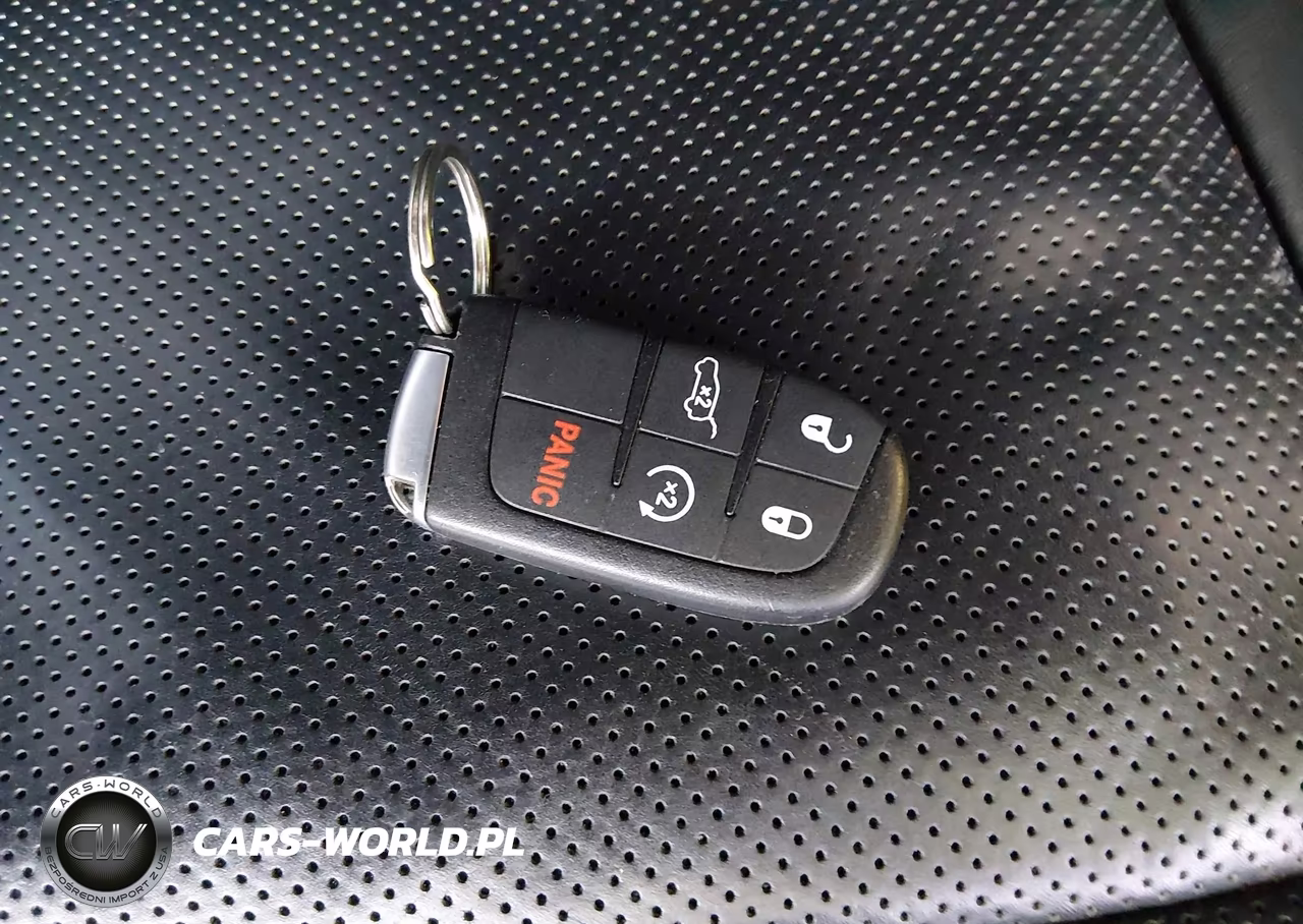 2014 Jeep Grand Cherokee Overland VIN:1C4RJFCG6EC337729 - 11