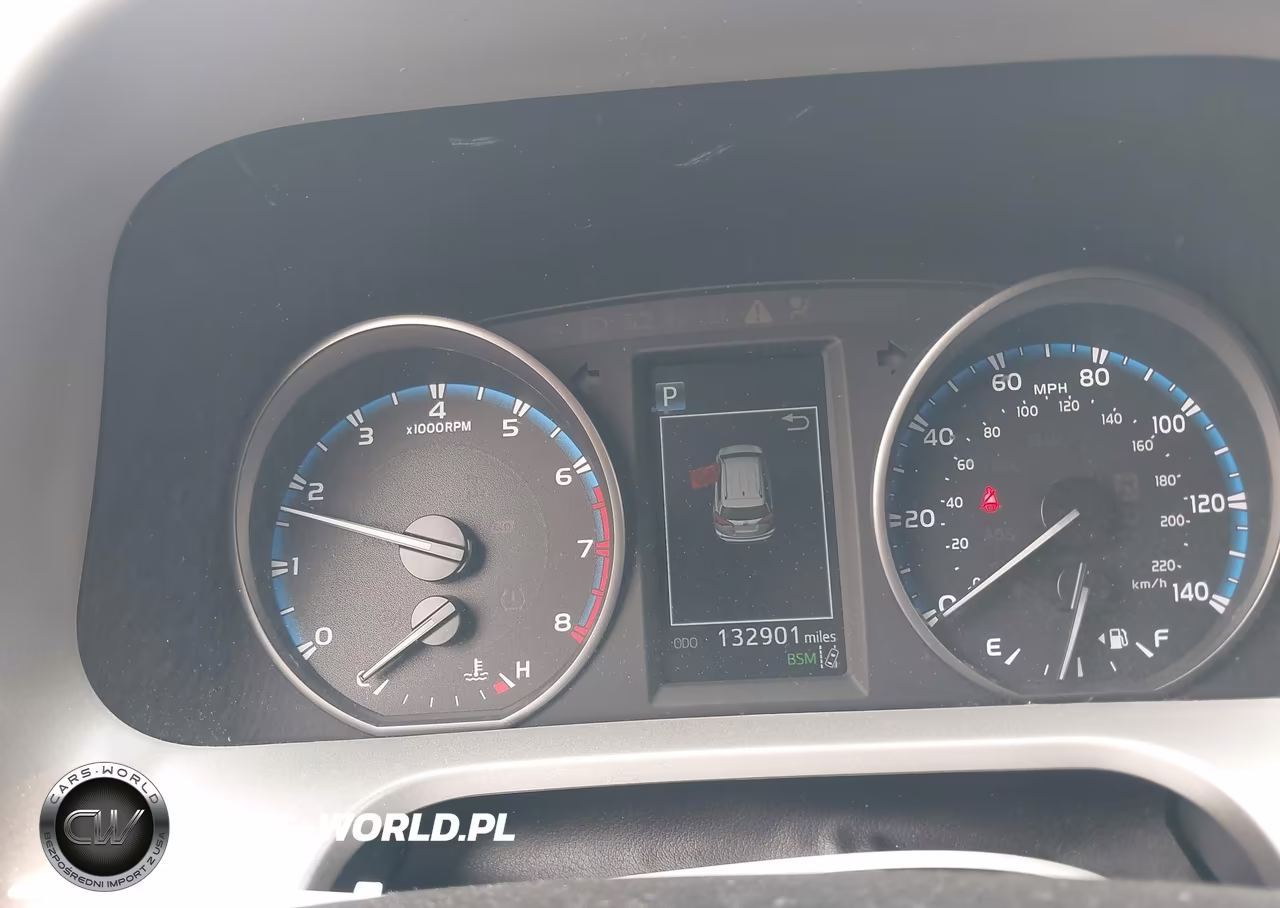 2017 Toyota Rav4 Xle VIN:2T3RFREVXHW693648 - 7