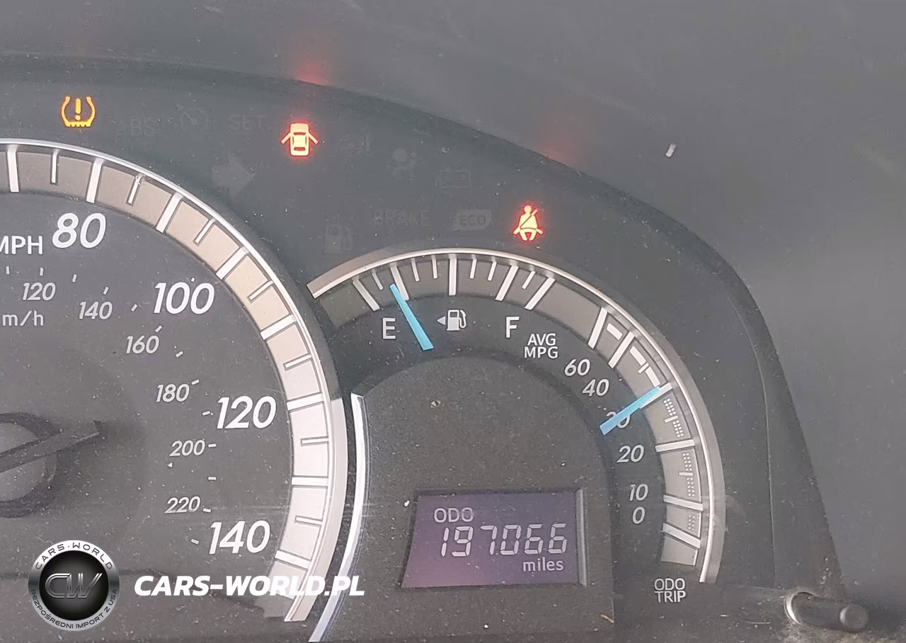 2014 Toyota Camry Se Sport VIN:4T1BF1FK8EU442364 - 16