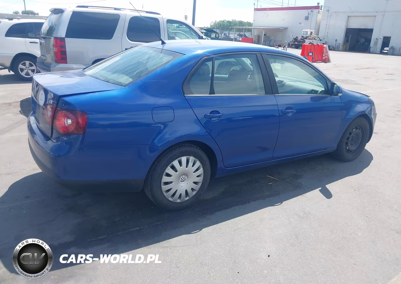 2008 Volkswagen Jetta S VIN:3VWJZ71KX8M071781 - 4