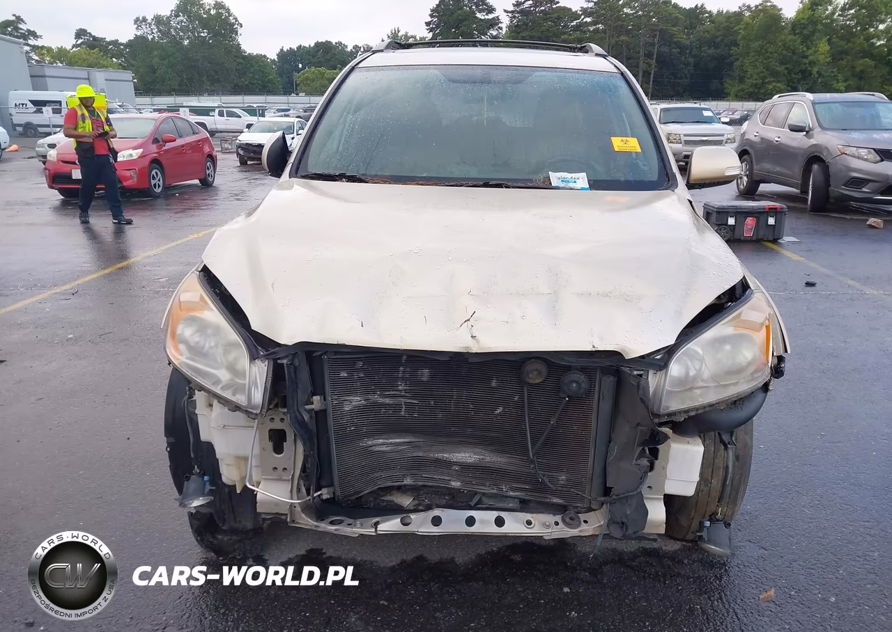 2010 Toyota Rav4 Limited V6 VIN:2T3YK4DV7AW004828 - 11