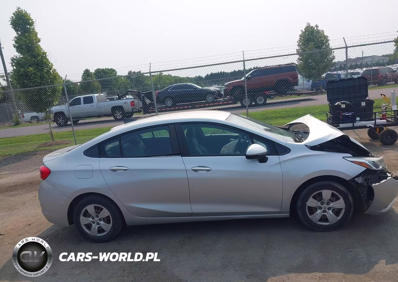 2017 Chevrolet Cruze Ls Auto VIN:3G1BC5SM8HS519825 - 13