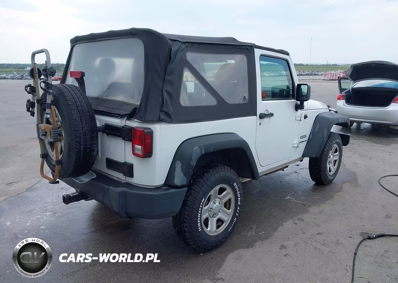 2012 Jeep Wrangler Sport VIN:1C4AJWAG8CL119675 - 4