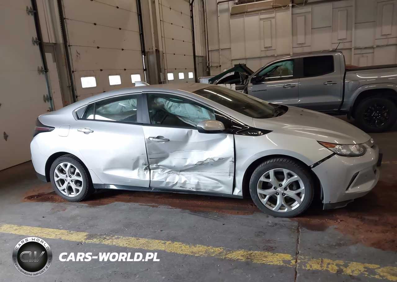 2017 Chevrolet Volt Premier VIN:1G1RD6S5XHU121686 - 13