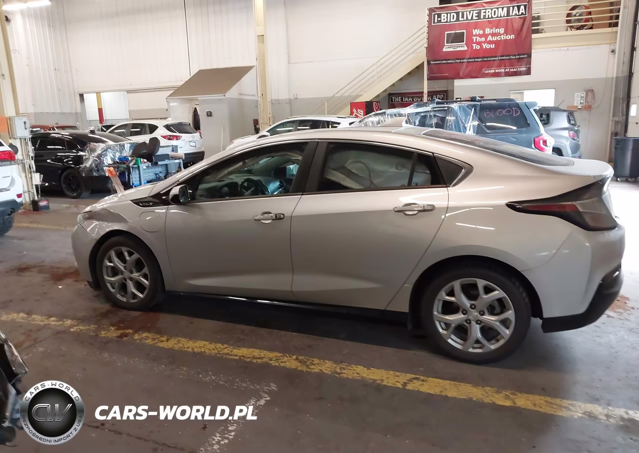2017 Chevrolet Volt Premier VIN:1G1RD6S5XHU121686 - 14