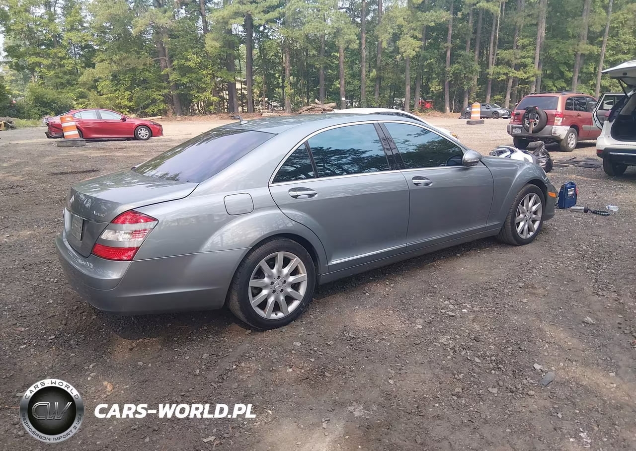 2007 Mercedes-Benz S 550 VIN:WDDNG71XX7A084280 - 4