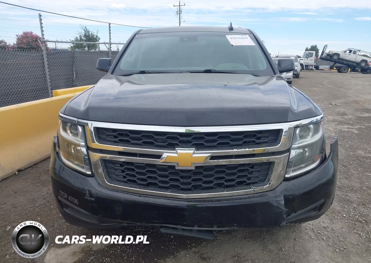 2019 Chevrolet Suburban Lt VIN:1GNSCHKC9KR392455 - 12