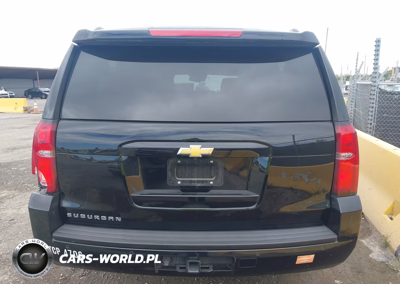 2019 Chevrolet Suburban Lt VIN:1GNSCHKC9KR392455 - 16