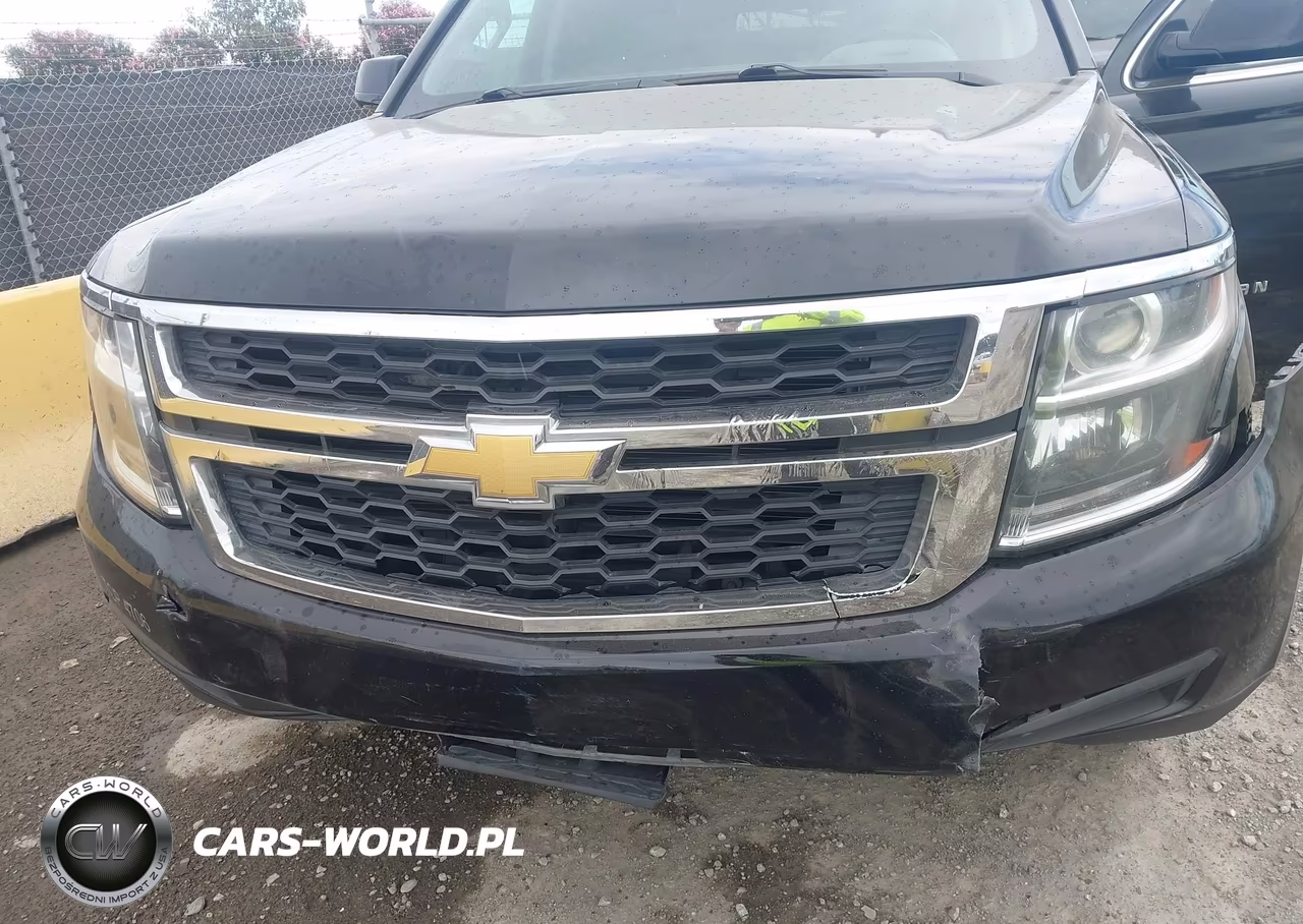 2019 Chevrolet Suburban Lt VIN:1GNSCHKC9KR392455 - 6