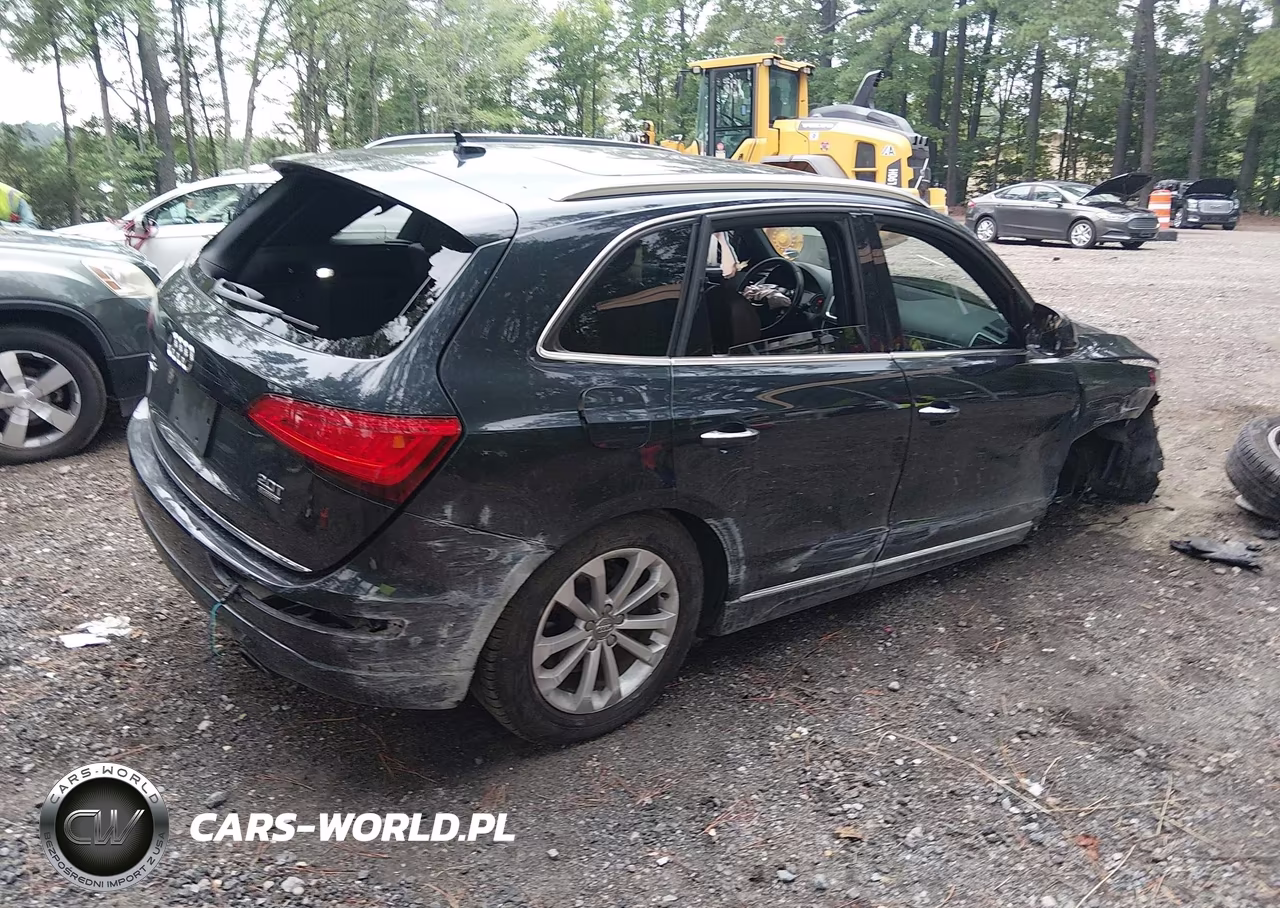 2017 Audi Q5 2.0T Premium VIN:WA1C2AFP7HA026564 - 4