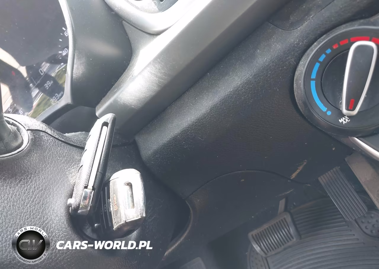 2020 Kia Rio S VIN:3KPA24AD4LE288074 - 11