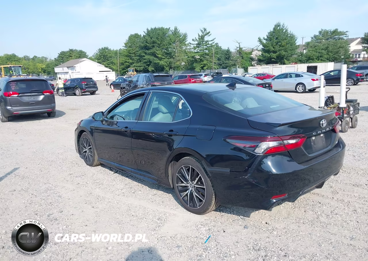 2022 Toyota Camry Se VIN:4T1G11AK6NU658015 - 3