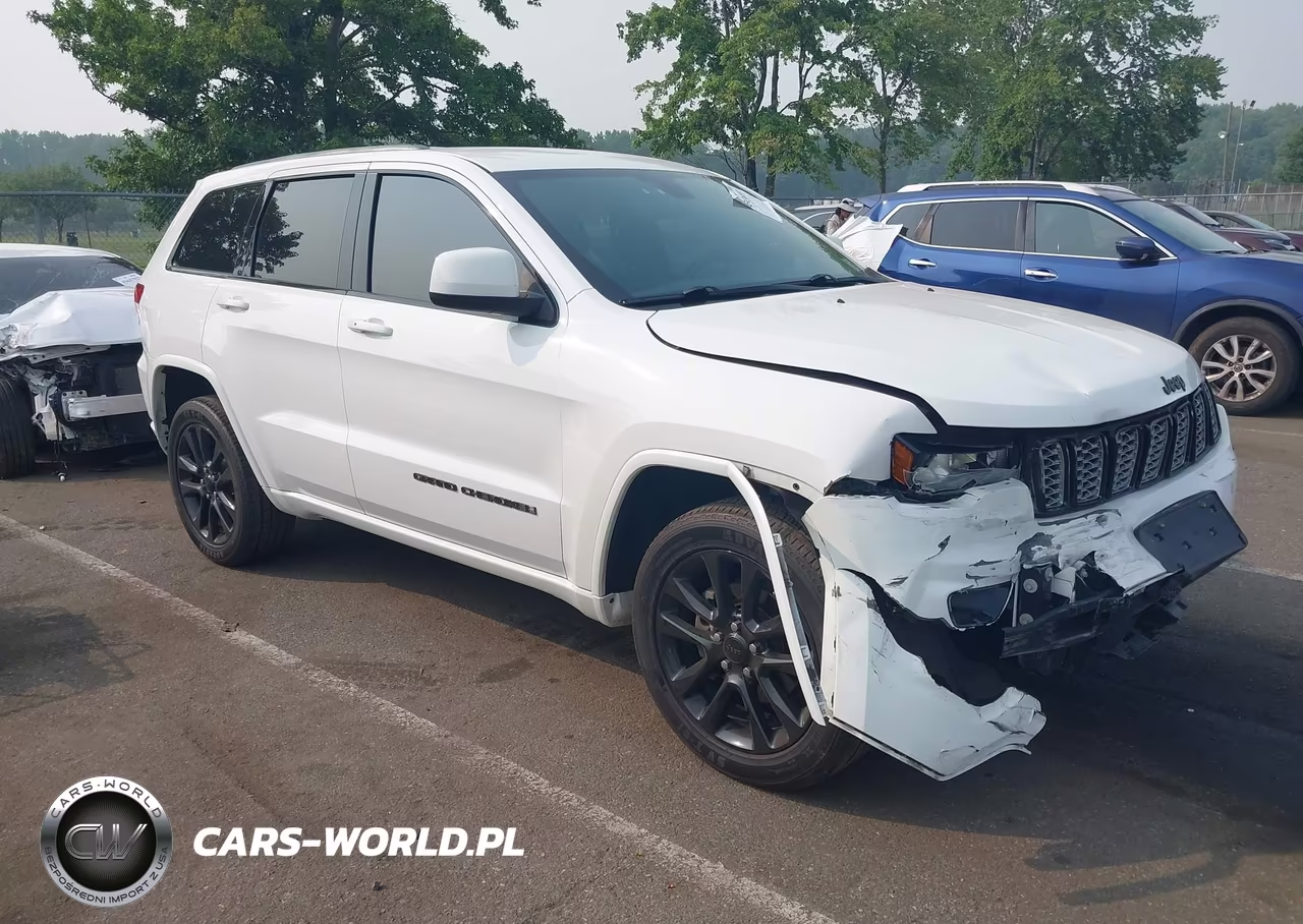 2018 Jeep Grand Cherokee Altitude 4X4 – zdjęcie 1 z 16