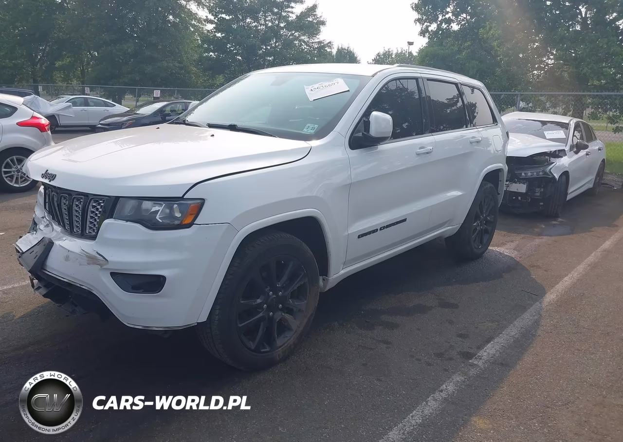2018 Jeep Grand Cherokee Altitude 4X4 VIN:1C4RJFAG5JC156666 - 2