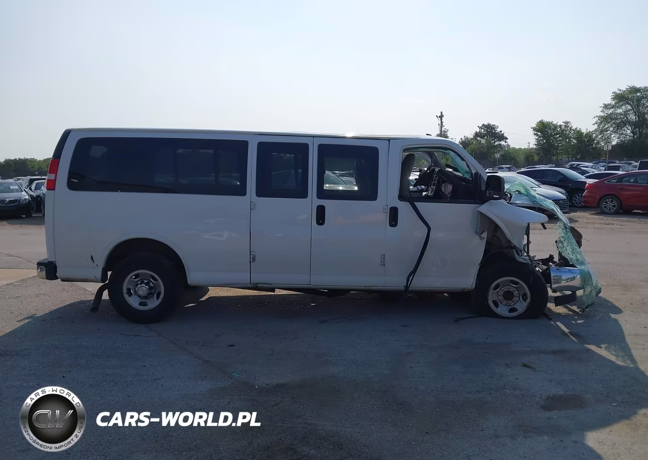 2018 Chevrolet Express 3500 Lt VIN:1GAZGPFG2J1282257 - 13